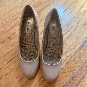 Madden Girl Beige High ~3 inch Heels